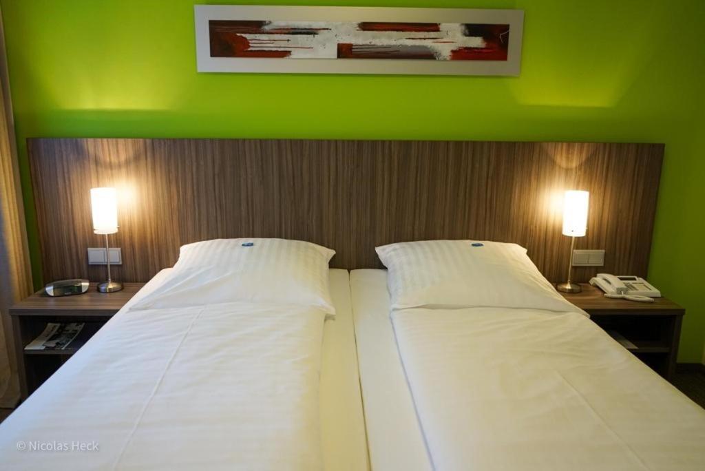 Hotel Ambiente Walldorf Walldorf  Zewnętrze zdjęcie
