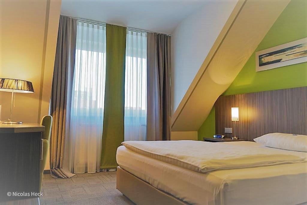 Hotel Ambiente Walldorf Walldorf  Zewnętrze zdjęcie