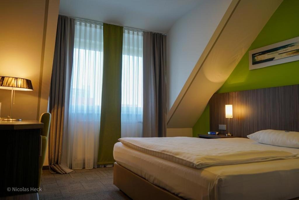 Hotel Ambiente Walldorf Walldorf  Zewnętrze zdjęcie