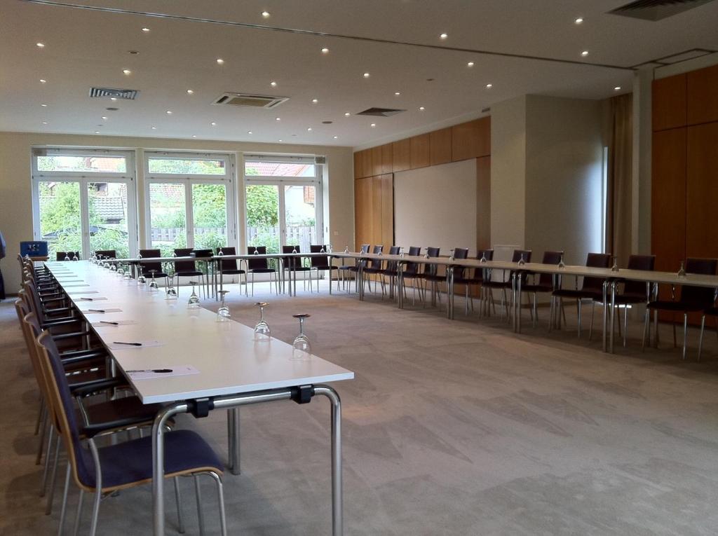 Hotel Ambiente Walldorf Walldorf  Zewnętrze zdjęcie